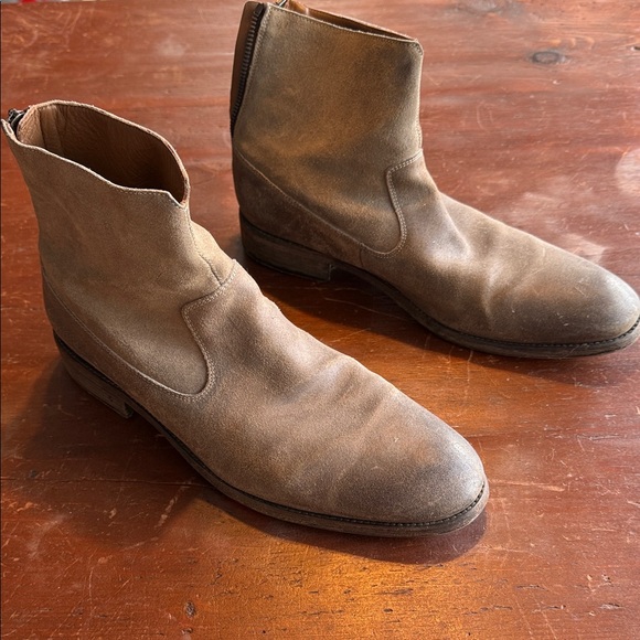 John Varvatos Other - John Varvatos Distressed Tan Leather Boots